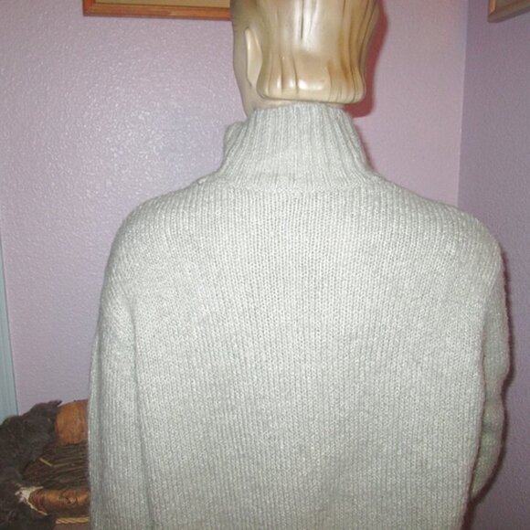 H&M Alpaca Wool Blend Sweater Size XS Pullover Turtleneck Ribbed Oversized Crop - Picture 8 of 10